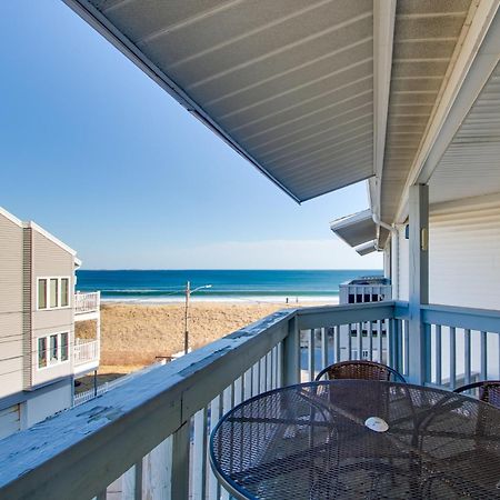 Beachfront Old Orchard Beach Condo With Balcony Exterior photo
